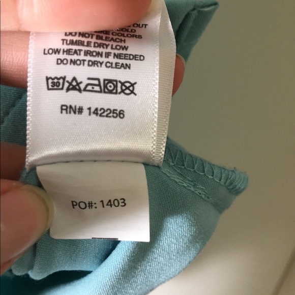 COPY - FIGS Women's Casma Sea Glass Scrub Top XXS - Picture 7 of 8